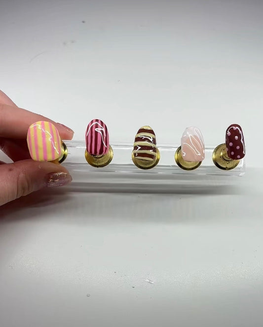 Minimal Design Press-On Nails - Fully Custom